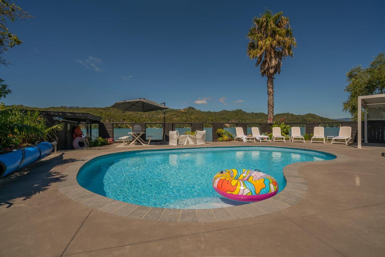 Oceans 88 Whitianga Coastal Suites Exteriör bild